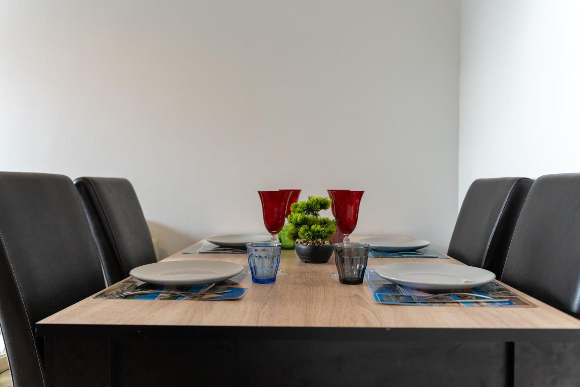 Grand Appartement เลออาฟร์ ภายนอก รูปภาพ